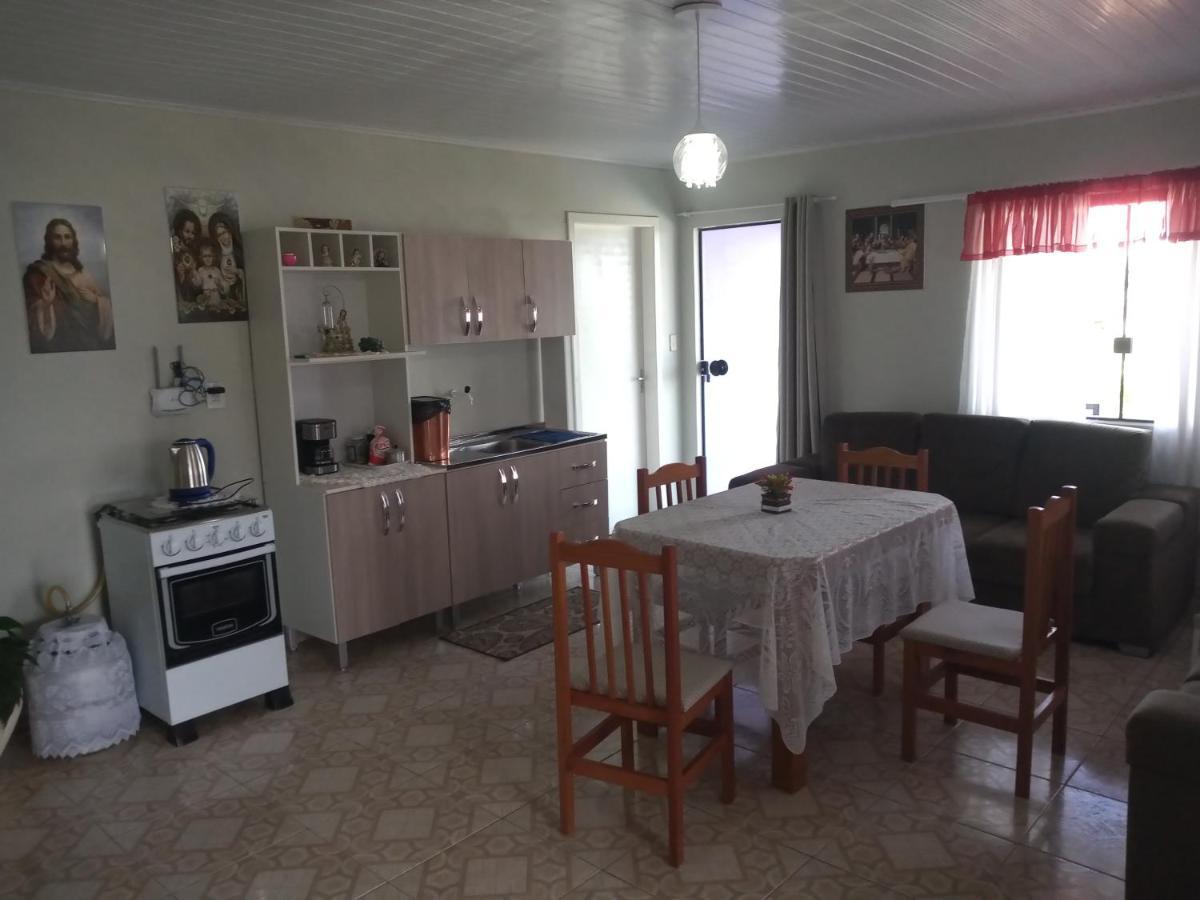Pousada Oliveira Ametista Casa de hóspedes *